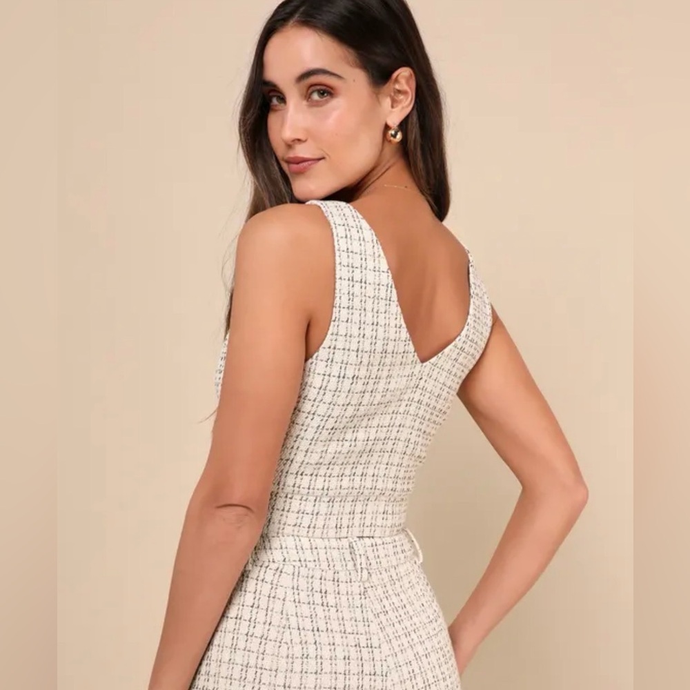 Lulus Tweed Plaid Ivory Button Vest Top NWT - Picture 4 of 6